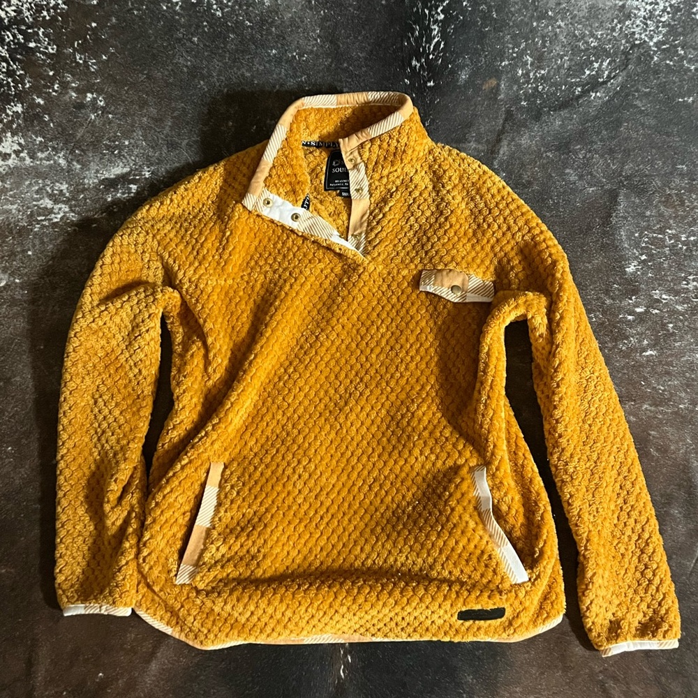 Simply southern 1/4 button Sherpa